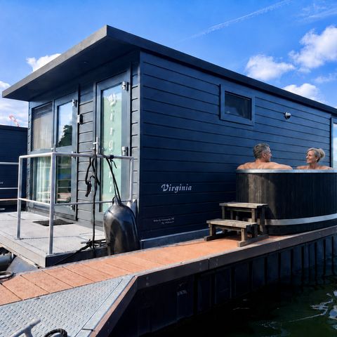 Lodge 6 personen - Houseboat met Duo Hottub