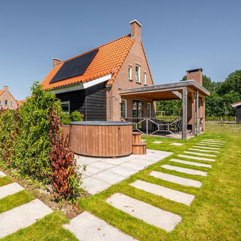 Villa 7 personen - Hofvilla met Hottub & Sauna