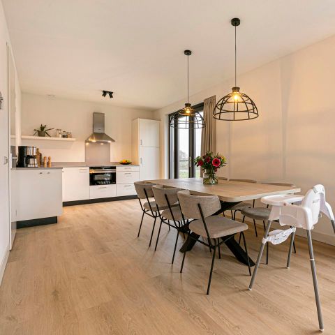 Bungalow 8 personen - 8C