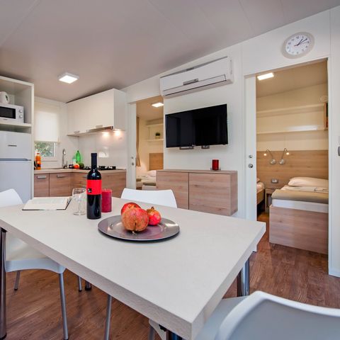 Stacaravan 6 personen - Mobile-home | Comfort XL | 3 slaapkamers | 6 pers | Verhoogd terras | 2 badkamers | Airconditioning | TV