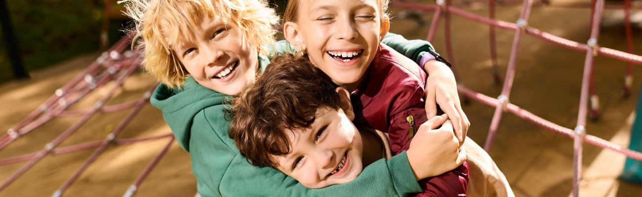Kinderen die aan het spelen zijn 
